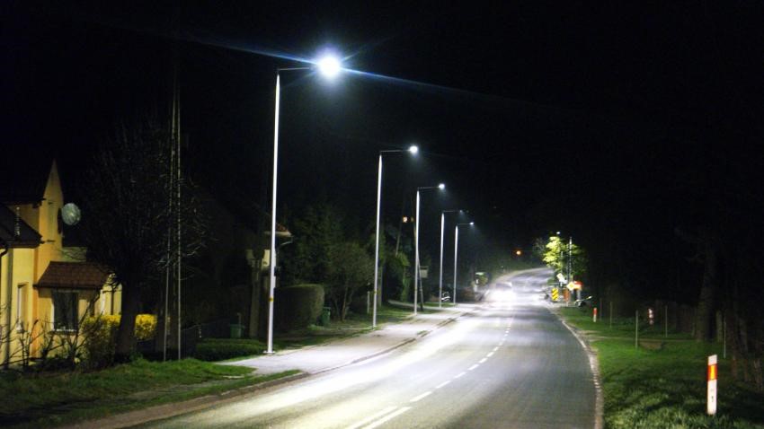 Budowa odcinków linii oświetlenia drogowego na terenie Gminy Tarnowiec